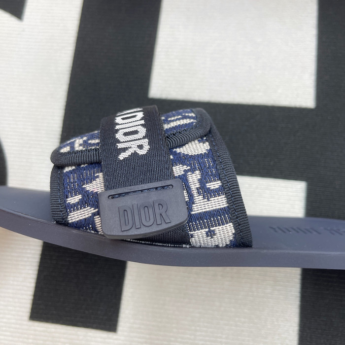 D*R blique slides