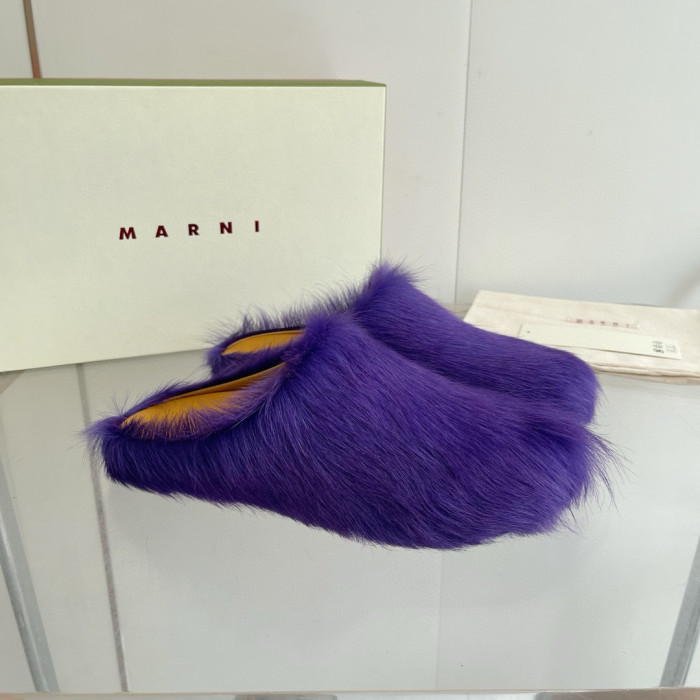 Ma*n1 FUSSBET SABOT CALF-HAIR SLIPPERS