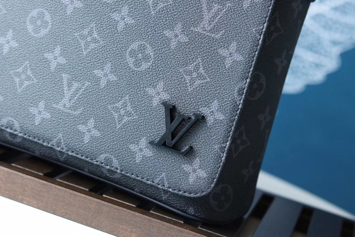 L*V BAG