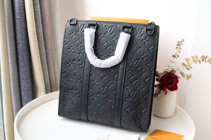 L*V BAG