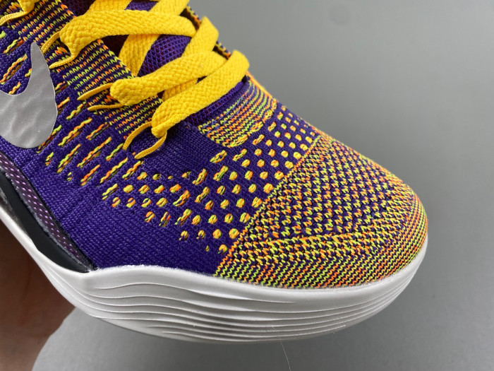 Kobe 9 Elite “Team” 630847-500