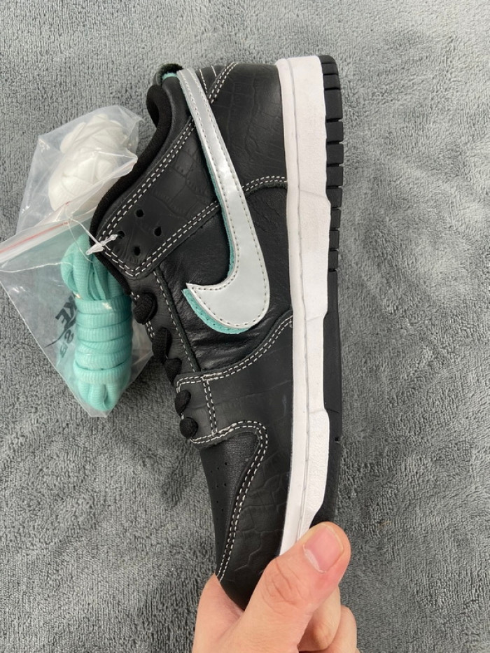 nike sb dunk low diamond S*pply co black diamond bv1310-001