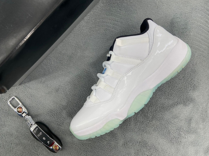 Jordan 11 Retro Low Legend Blue (GS) 528896-117