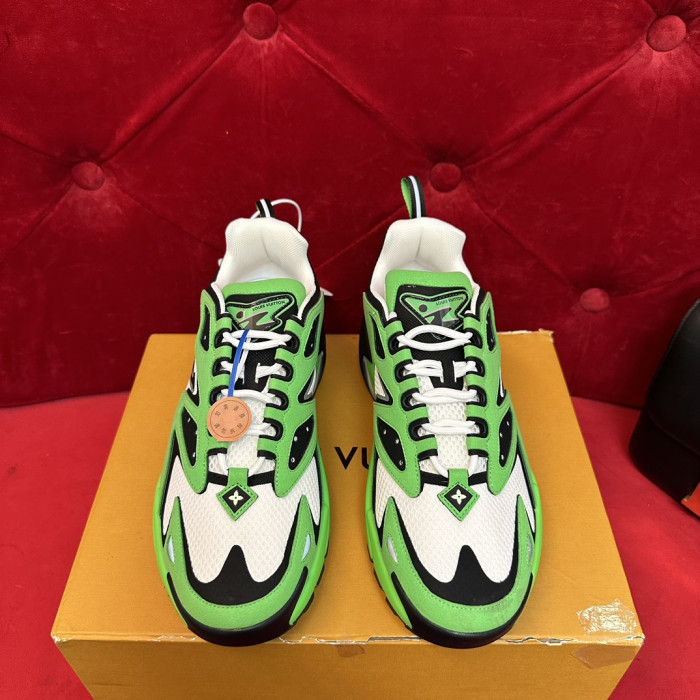 L*V SNEAKERS