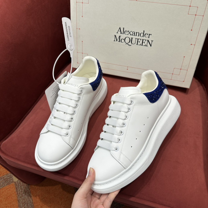 A1exa*der Mcqv*en Sneaker