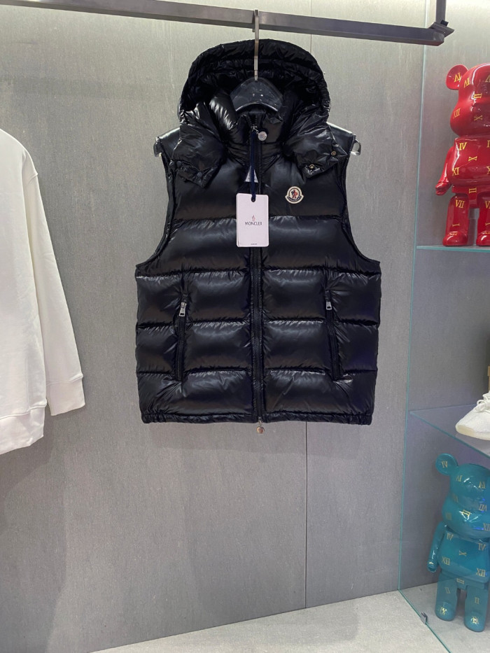Mcl Lacet Hooded Down Waistcoat
