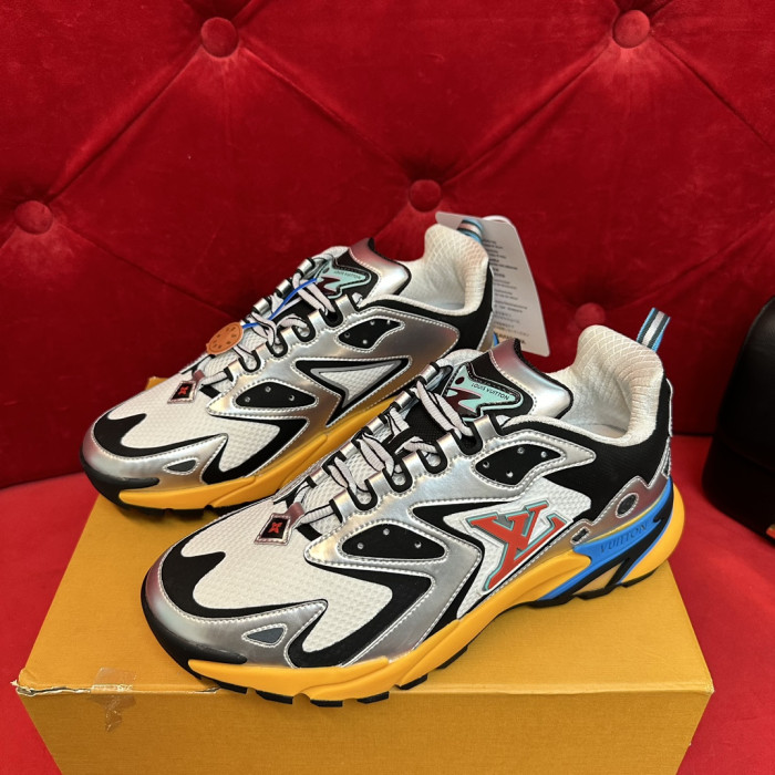L*V SNEAKERS