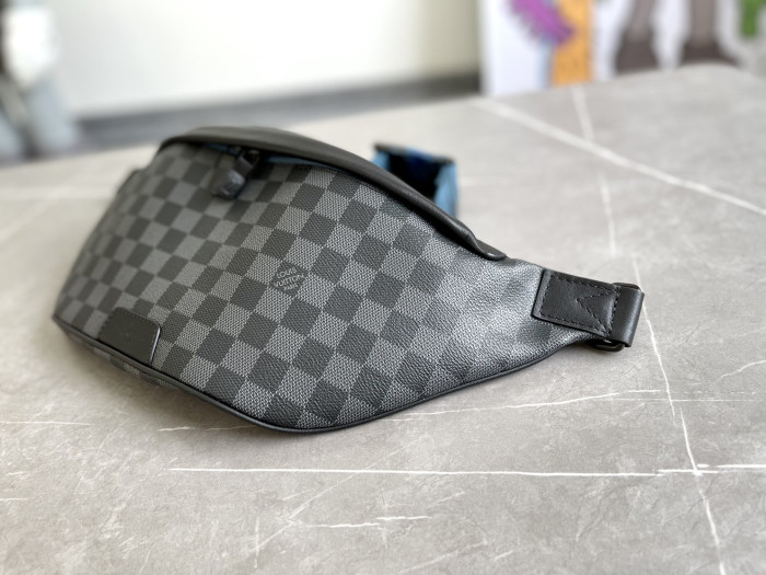 L*V FANNY PACK