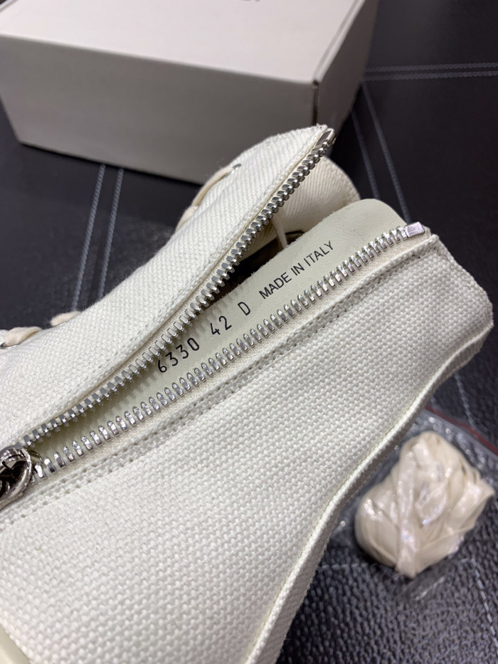 RICK OWEN.S SNEAKER