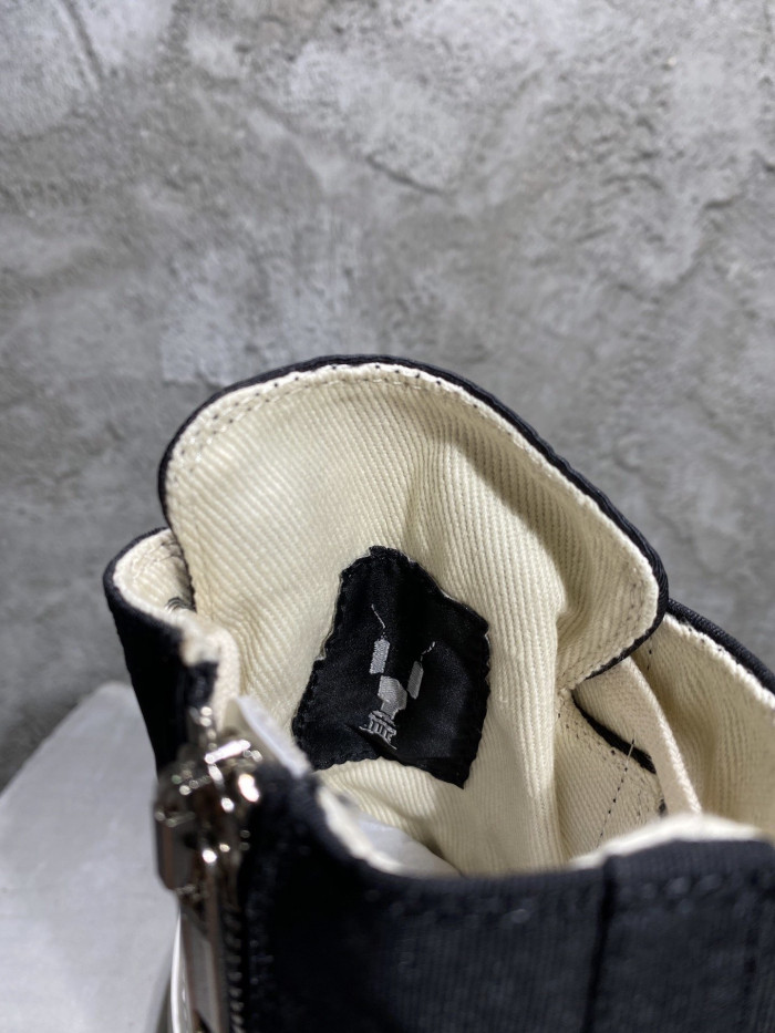 RICK OWEN.S SNEAKER