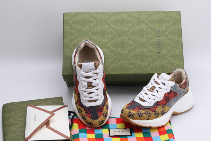 GC sneaker
