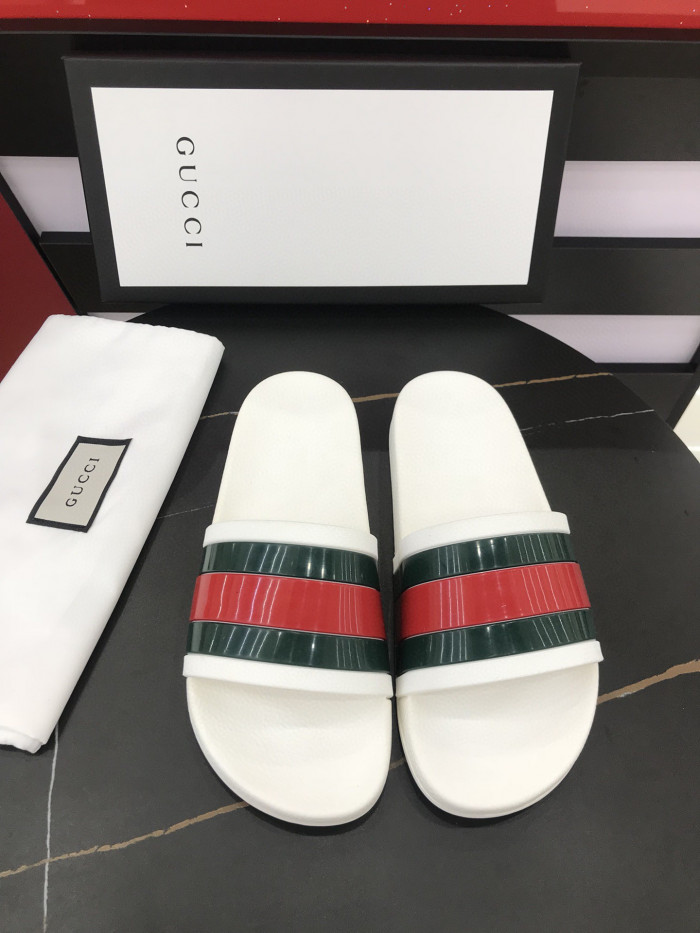 GC SANDALS