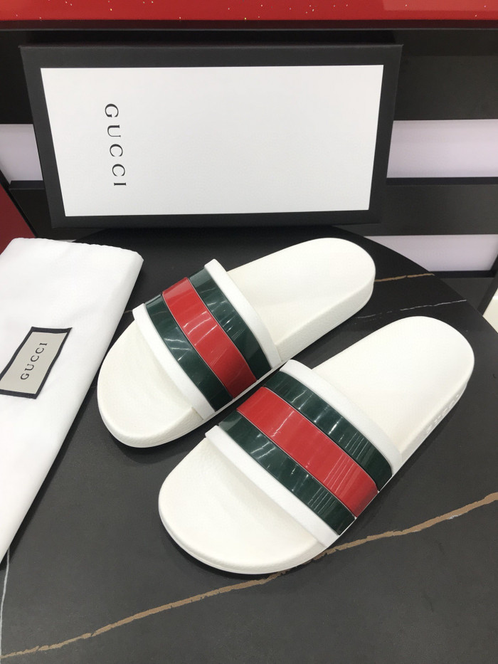 GC SANDALS