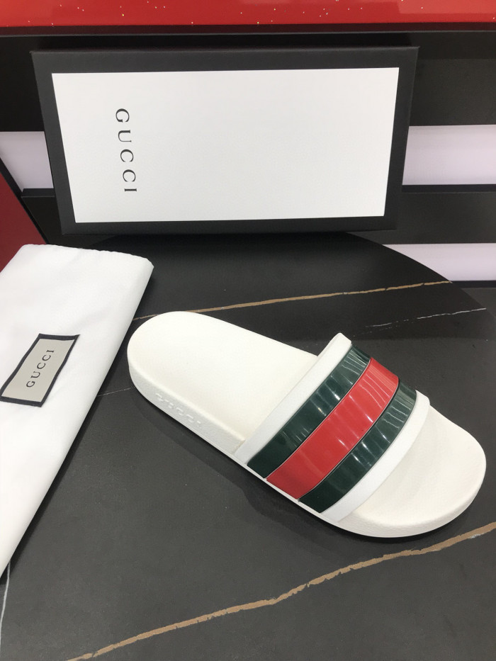 GC SANDALS