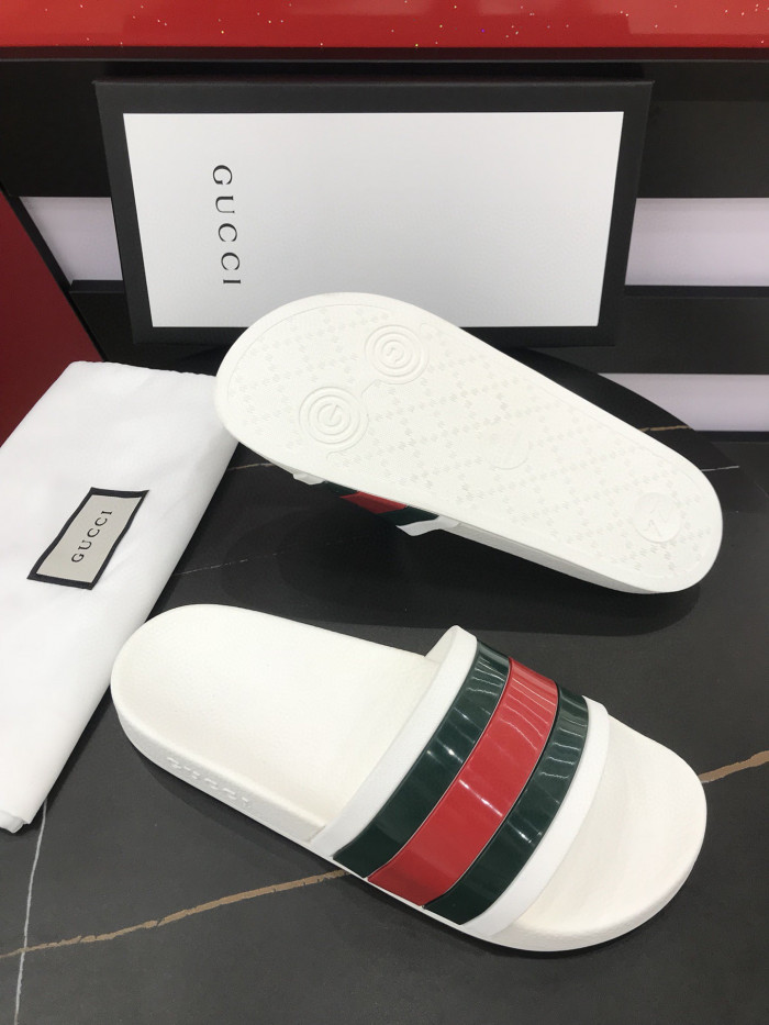 GC SANDALS