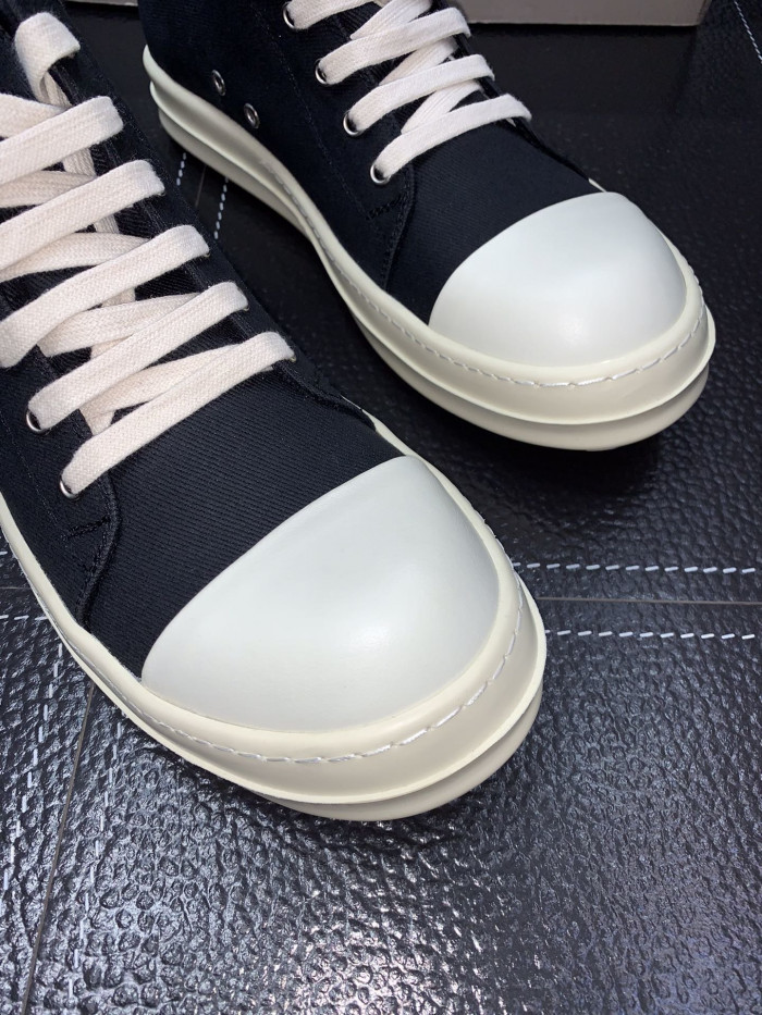 RICK OWEN.S SNEAKER