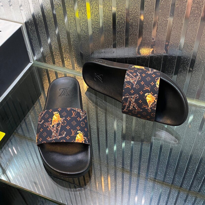 LO** VUI* SANDALS