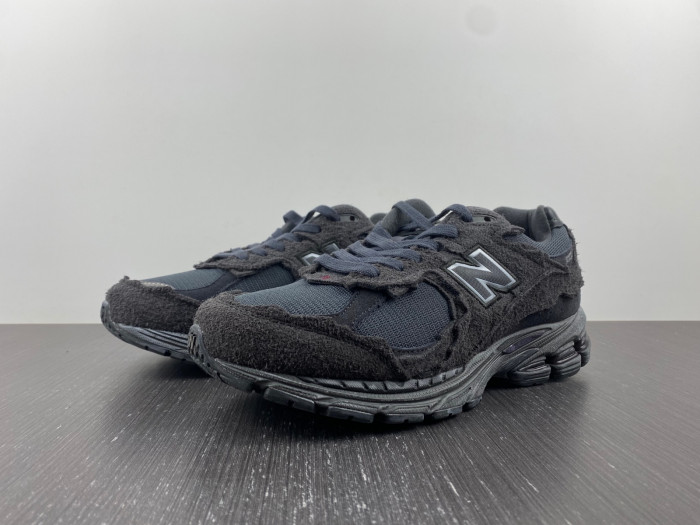 BAPE X NEW BALANCE 2002R M2002RDB