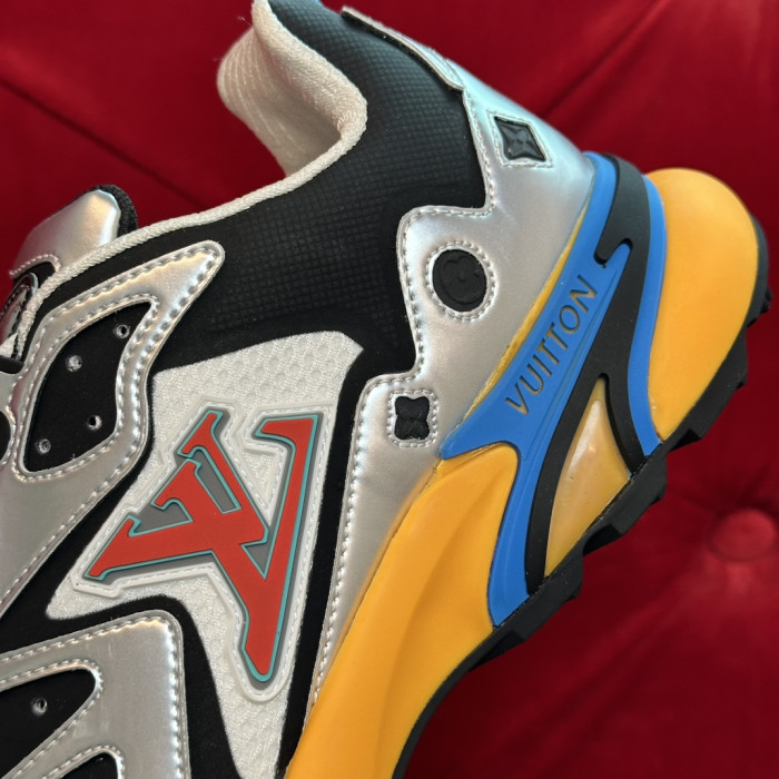 L*V SNEAKERS