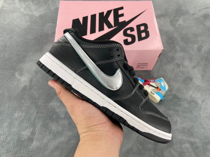 nike sb dunk low diamond S*pply co black diamond bv1310-001