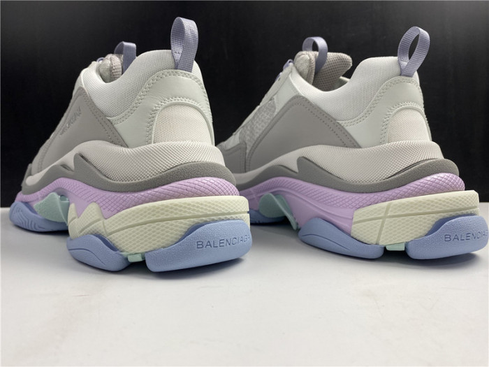 BALENGA TRIPLE S TRAINER 536737 W2FW1 1977