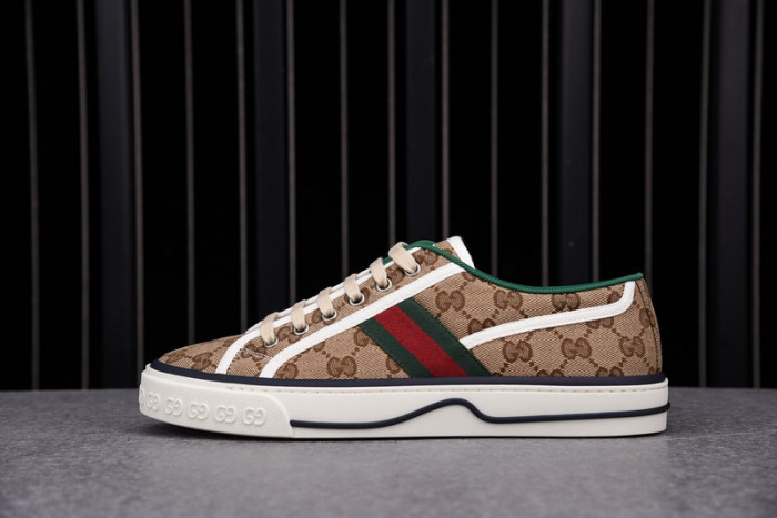 GC sneaker