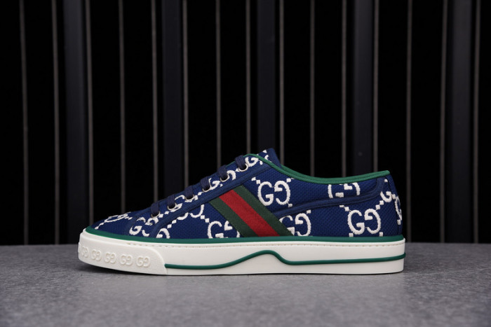 GC sneaker