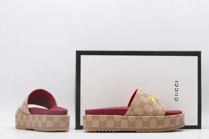GC SANDALS