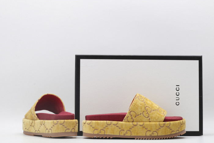 GC SANDALS