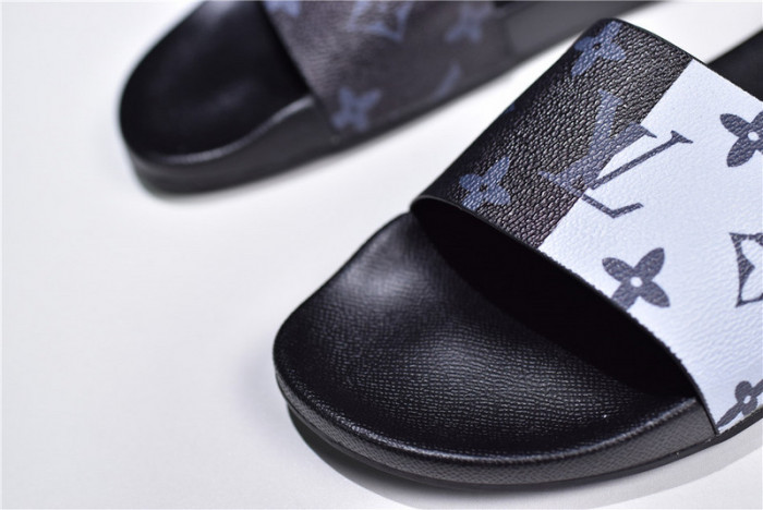 LO** VUI* SANDALS