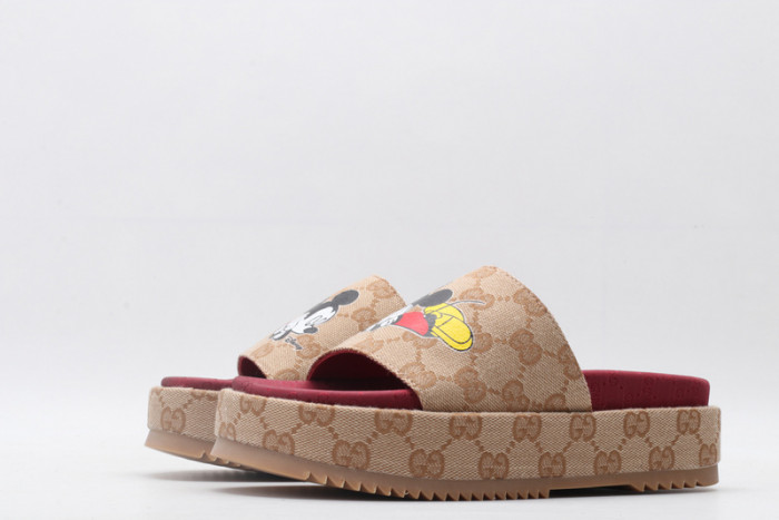 GC SANDALS