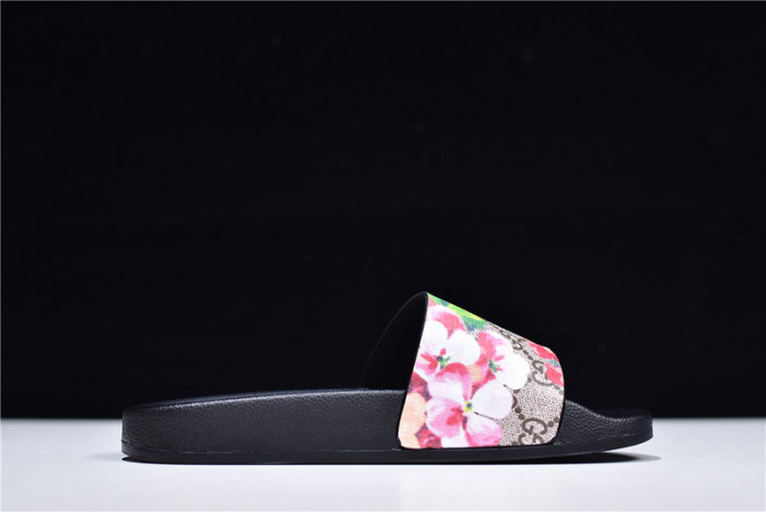 GC SANDALS