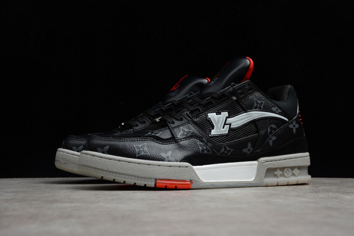 LOU VUIT SNEAKERS