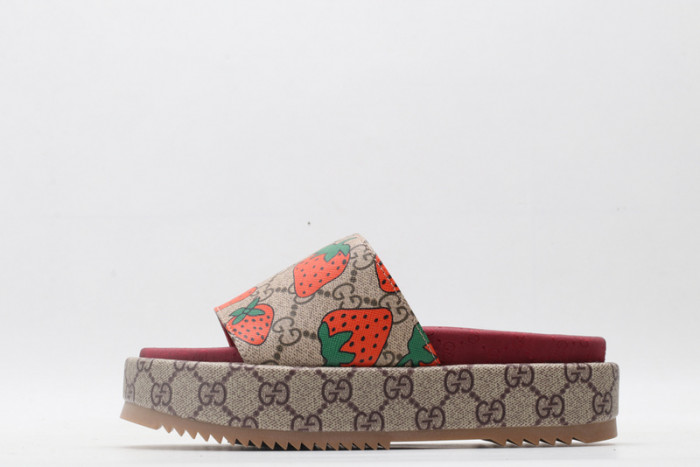 GC SANDALS