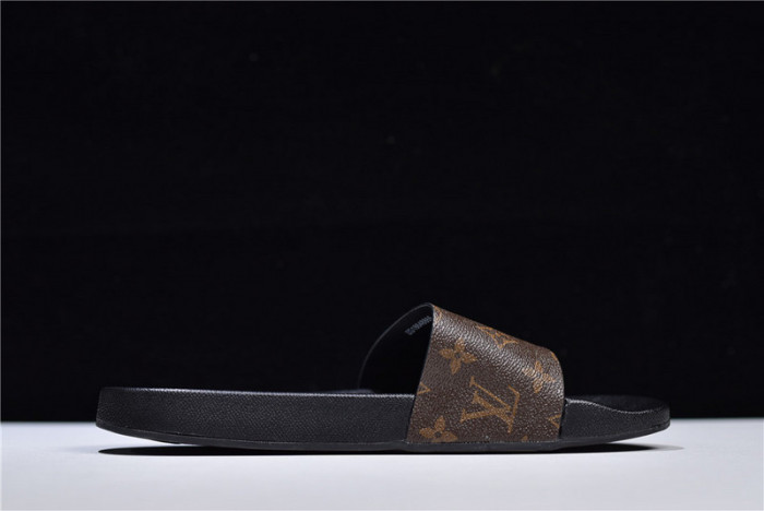 LO** VUI* SANDALS