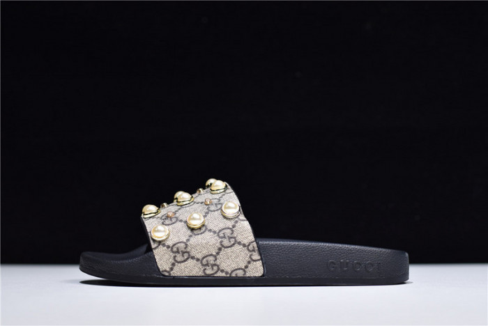 GC SANDALS