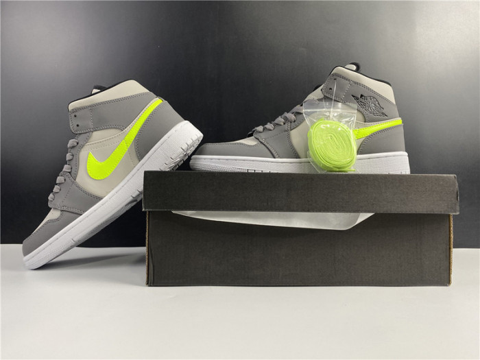 Jordan 1 Mid Gunsmoke Volt 554724-072