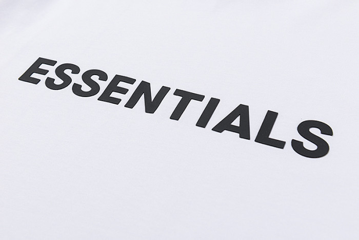 FEAR OF GOD ESSENTIALS T-SHIRTS