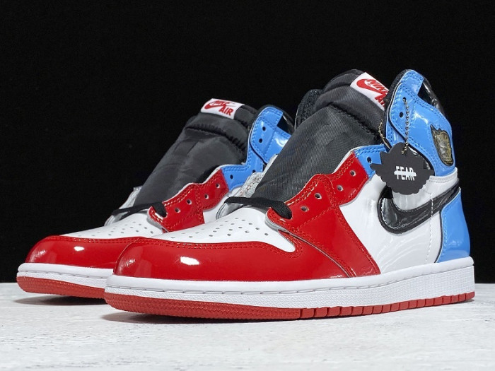 Jordan 1 Retro High Fearless UNC Chicago CK5666-100