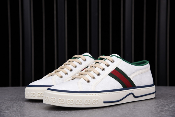GC sneaker