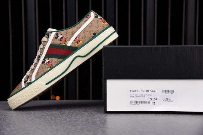 GC sneaker