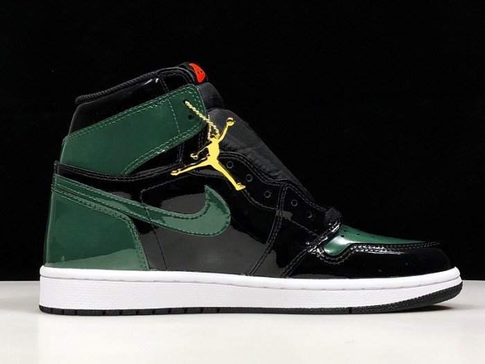 SOLEFLY X AIR JORDAN 1 HIGH “FRIENDS & FAMILY” AV3905-038