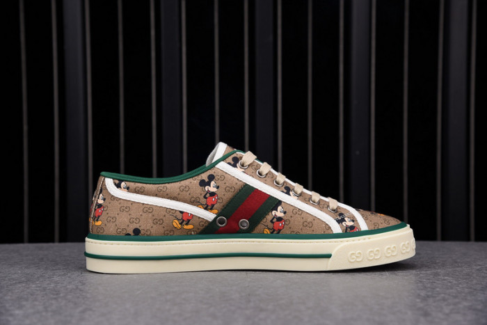 GC sneaker