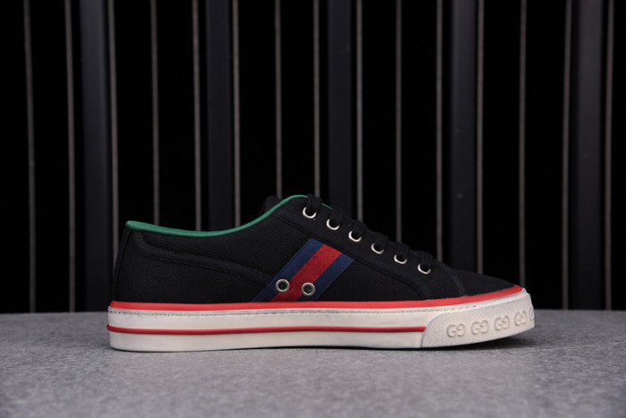GC sneaker