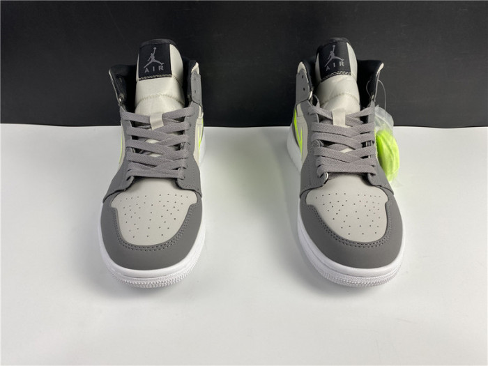 Jordan 1 Mid Gunsmoke Volt 554724-072
