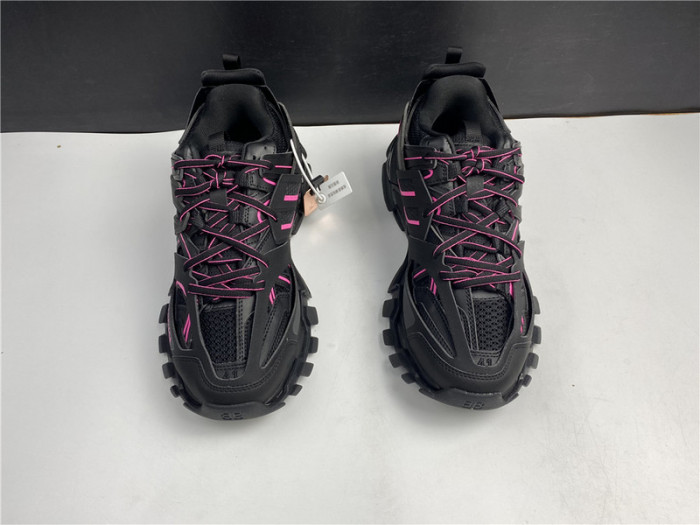 BALENGA TRACK SNEAKER PINK AND BLACK 542023 W2LA1 2046