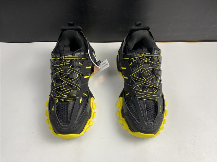 BALENGA TRACK SNEAKER 542023 W3AC1 1070