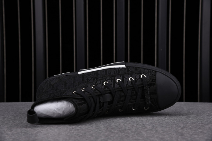 DR B23 HIGH-TOP SNEAKERS 0116