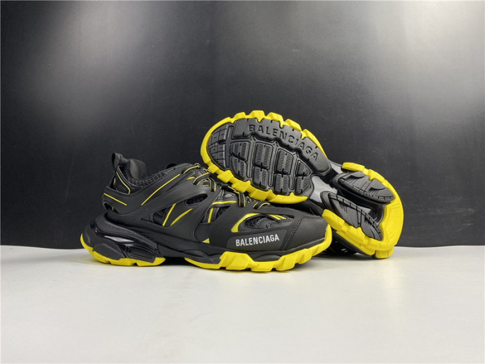BALENGA TRACK SNEAKER 542023 W3AC1 1070