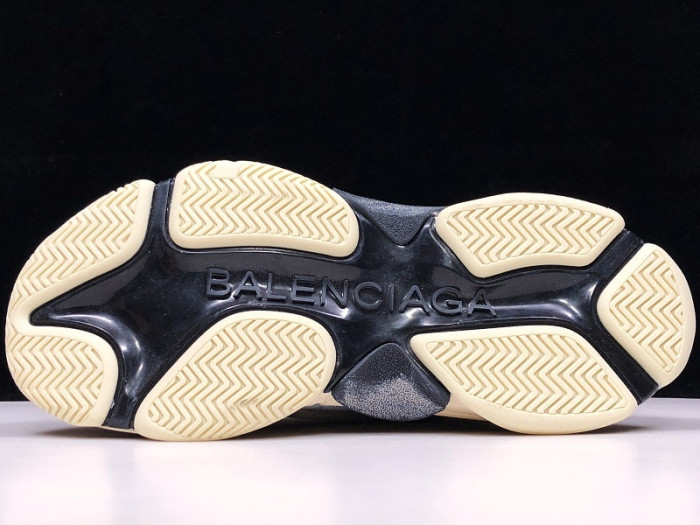 BALENGA TRIPLE S BEIGE 536737 W09O6 9787